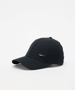 Nike Dri-FIT Club Unstructured Metal Swoosh Cap
