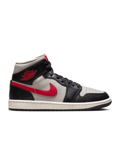 Jordan Air 1 Mid