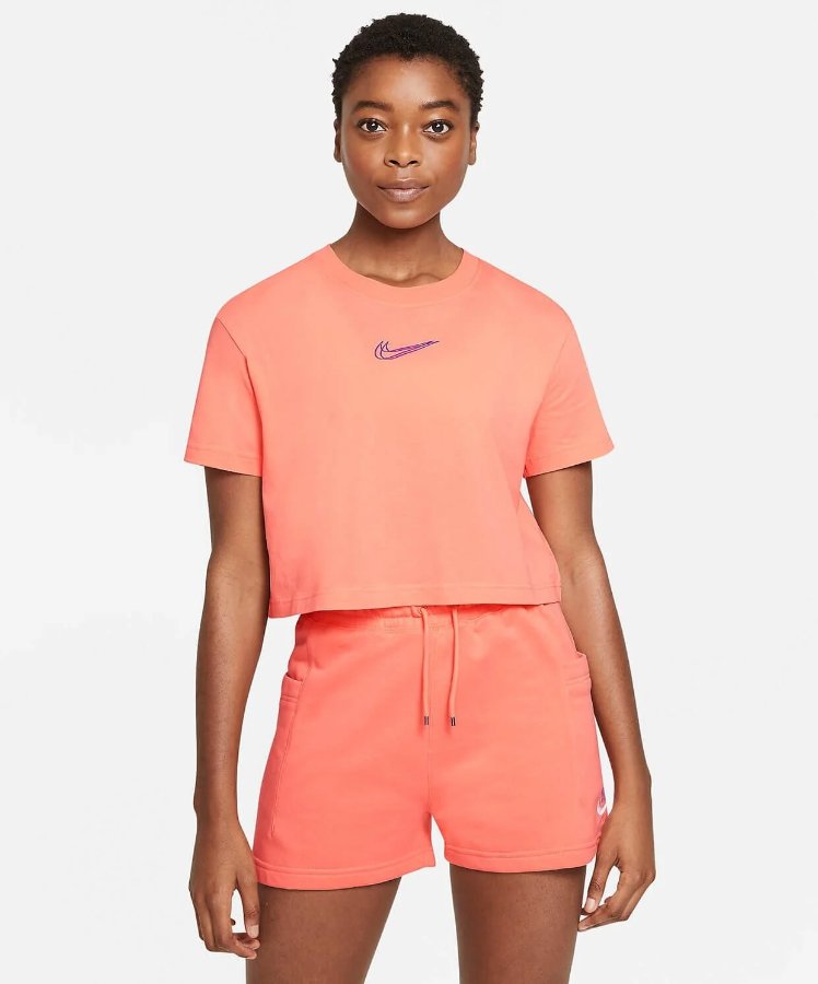 Nike best sale crop tee