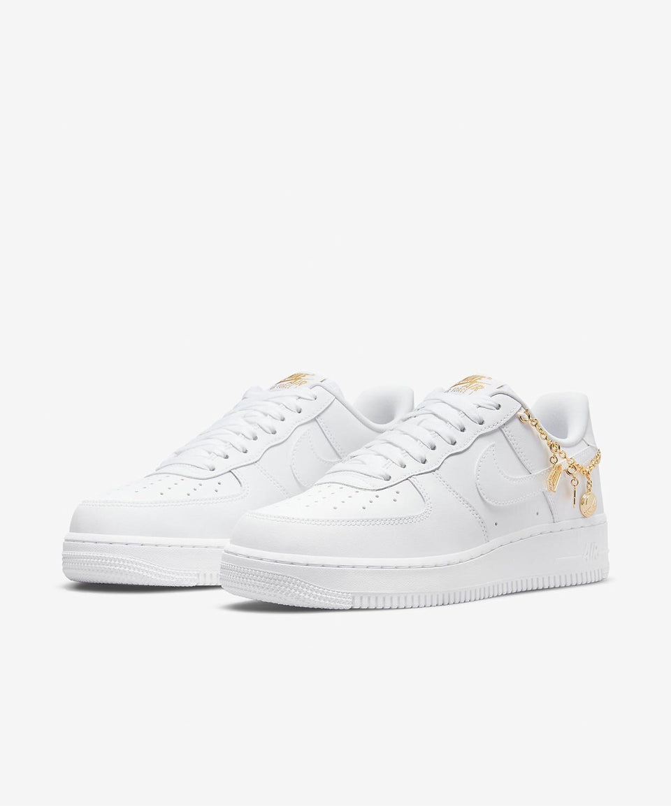 Nike Air Force 1 '07 LX - Görsel 3