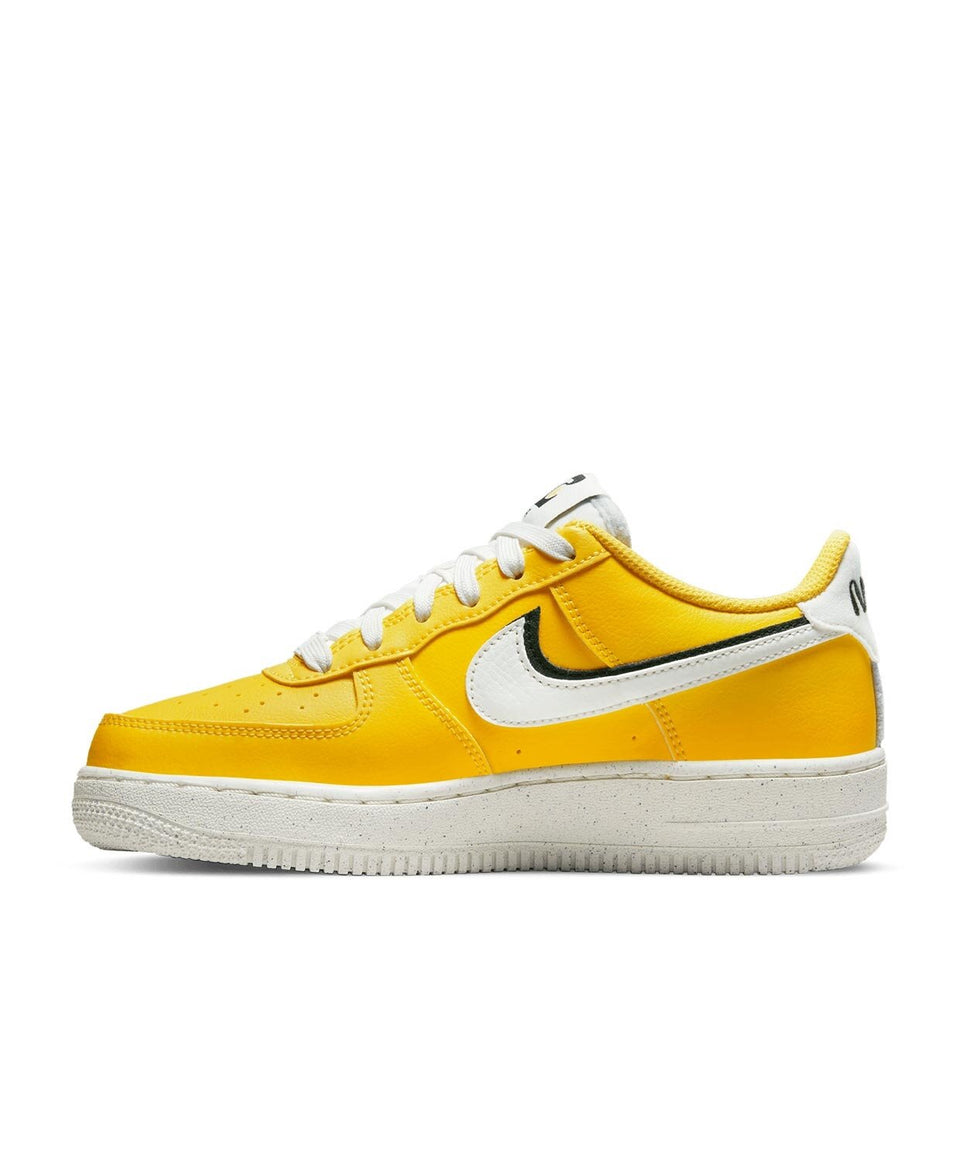 Nike Air Force 1 Lv8 (Gs) - Görsel 3