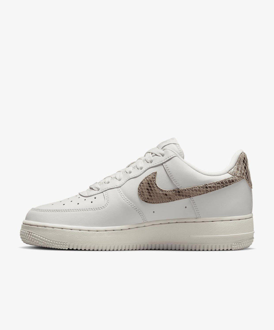 Nike Air Force 1 '07 - Görsel 3