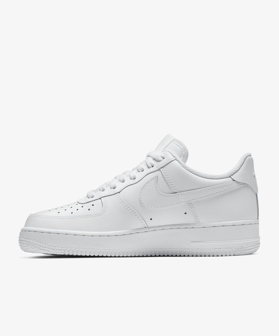 Nike Beyaz Nike Air Force 1