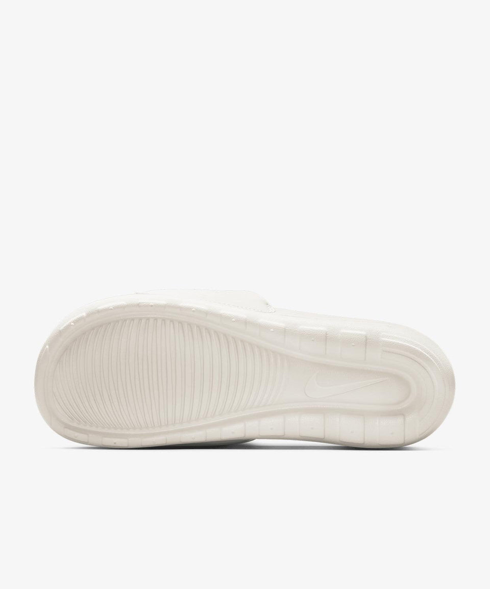 Nike Nike Beyaz Victori One Slide Sportime'de! Beyaz - 5. görsel