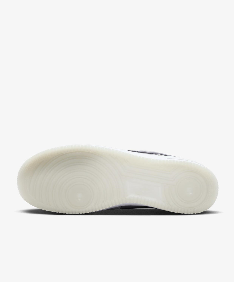 Nike Air Force 1 '07 Lv8 - Görsel 7
