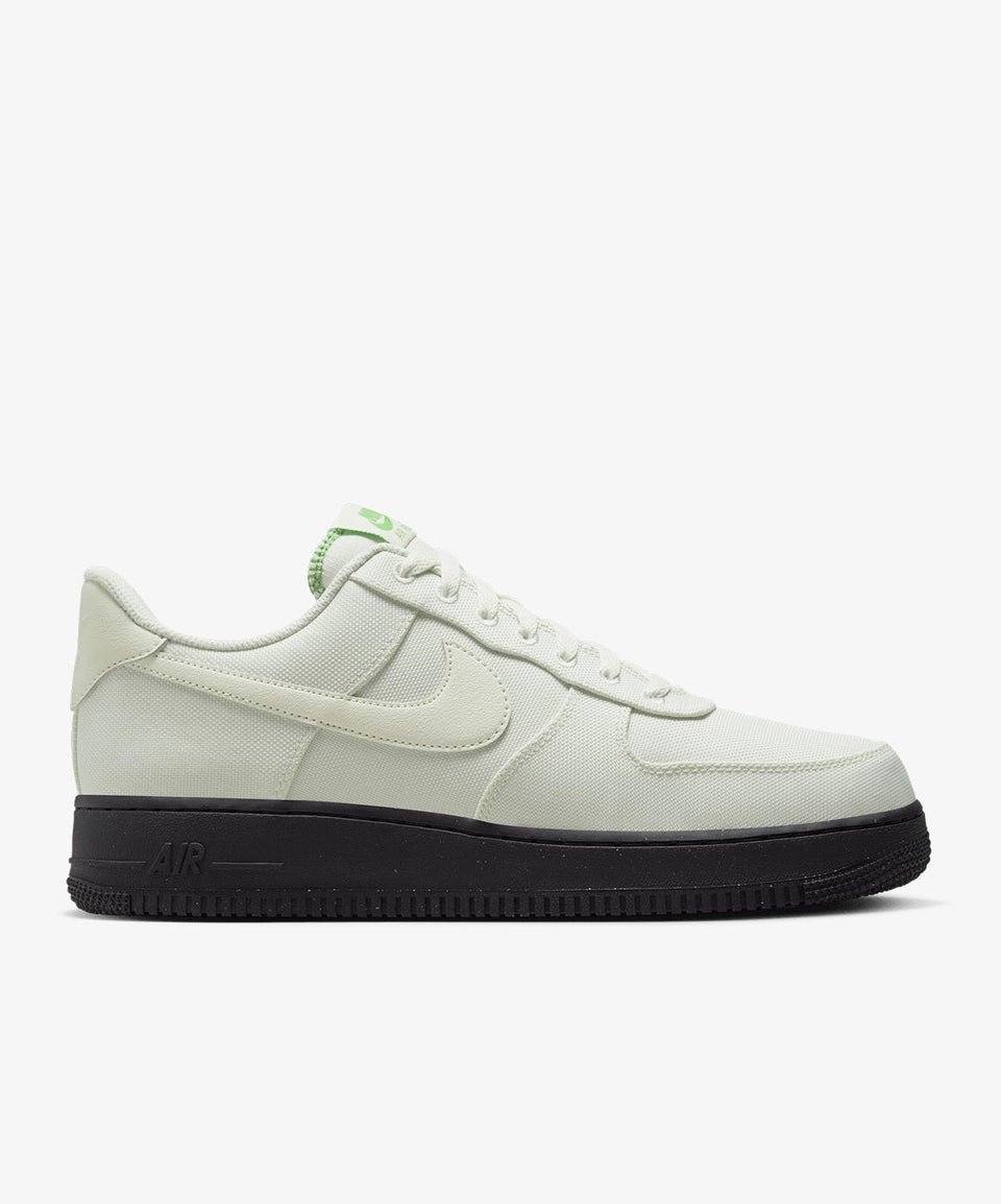 Nike Air Force 1 '07 Lv8 - Görsel 2
