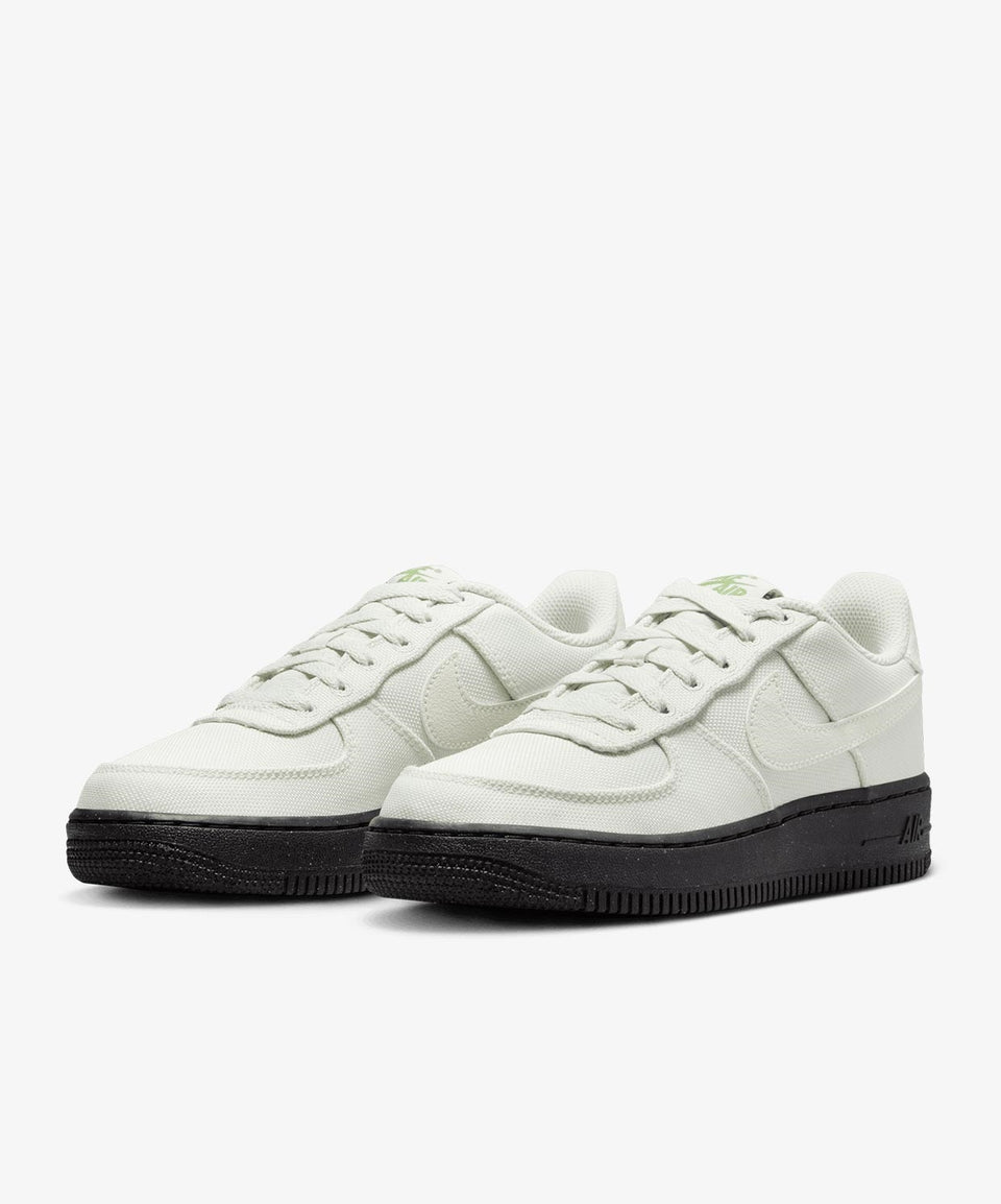 Nike Air Force 1 Lv8 3 (Gs) - Görsel 4