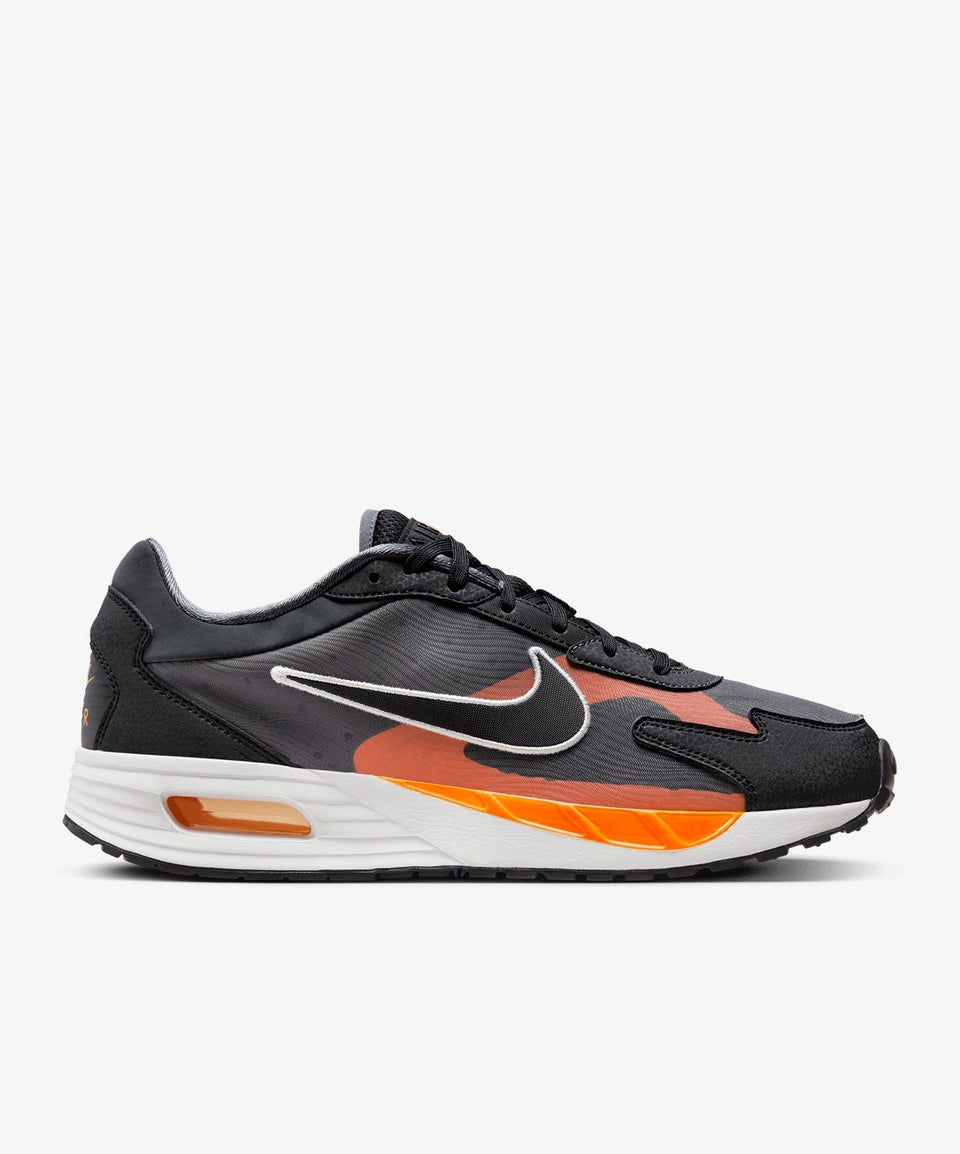 Nike Air Max Solo Se - Görsel 2