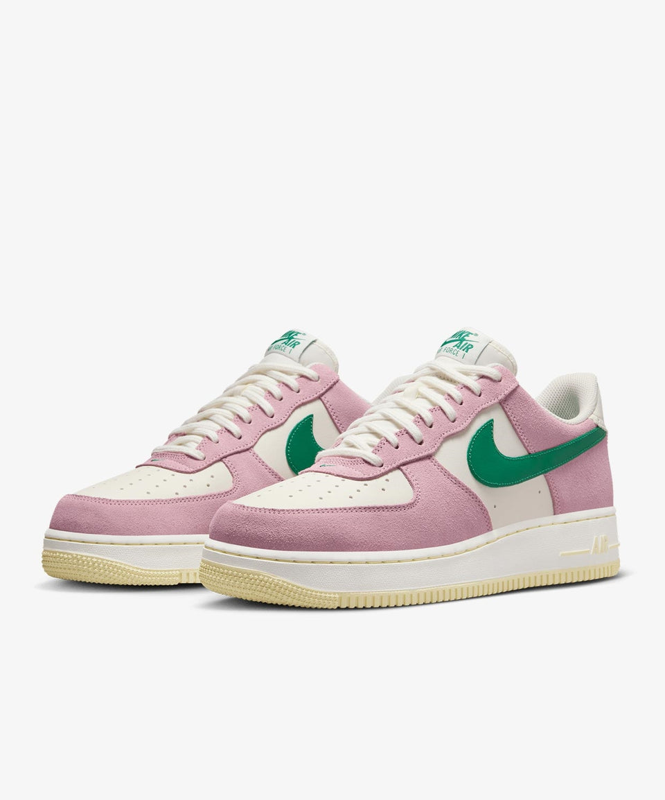 Nike Air Force 1 '07 Lv8 - Görsel 4