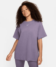 Nike Sportswear Essential T-Shirt