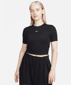 Nike Sportswear Essential Slim Cropped T-Shirt