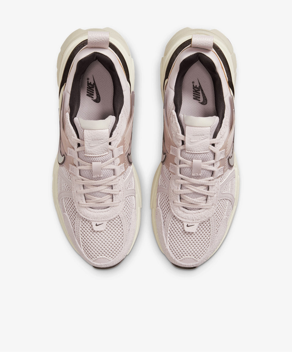 Nike V2K Run - Görsel 4