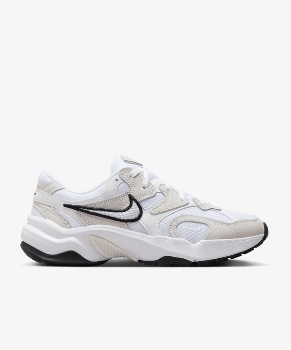 Nike AL8