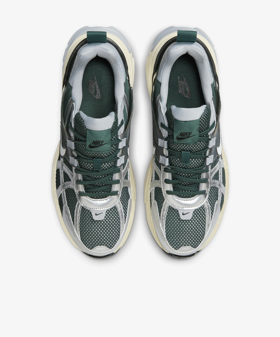 Nike V2K Run - Görsel 5