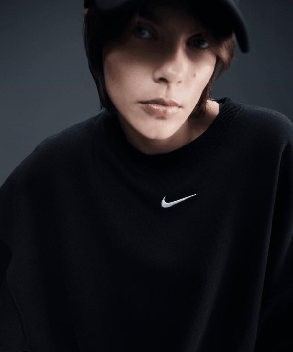 Nike Sportswear Phoenix Fleece Over-Oversized Crew-Neck Sweatshirt