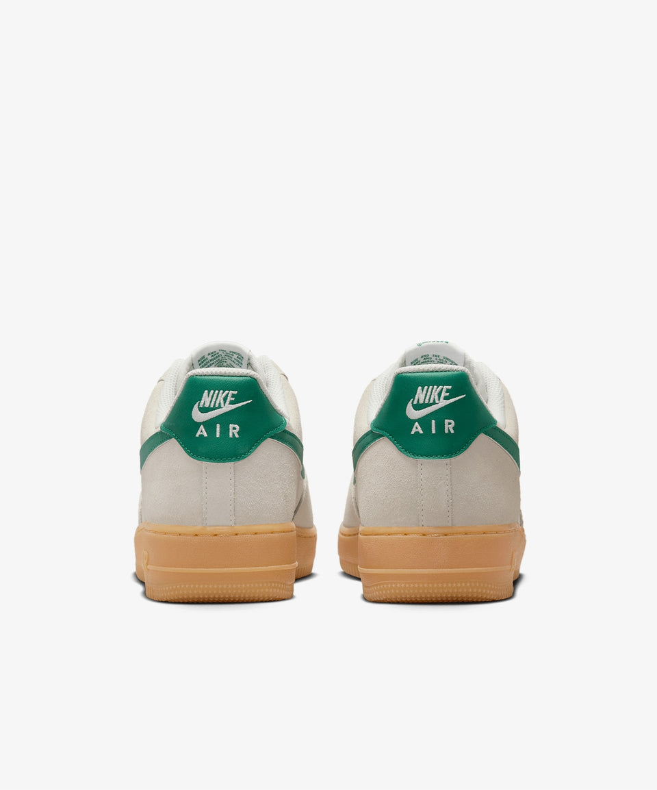 Nike Air Force 1 '07 LV8 - Görsel 6