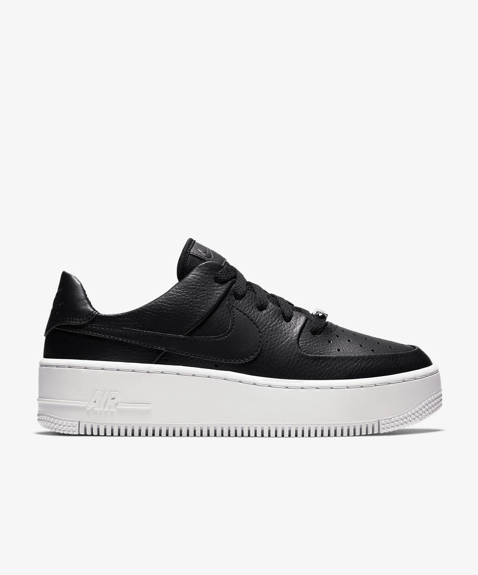 Nike Nike Air Force 1 AR5339 Sage Low