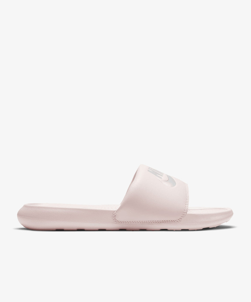 Nike Pembe Nike Victori ONE