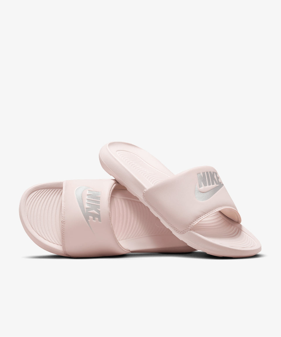 Nike W Victori One Slide - Görsel 4