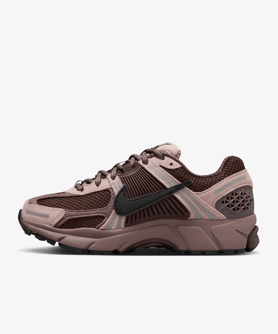 Nike Zoom Vomero 5 - Görsel 3