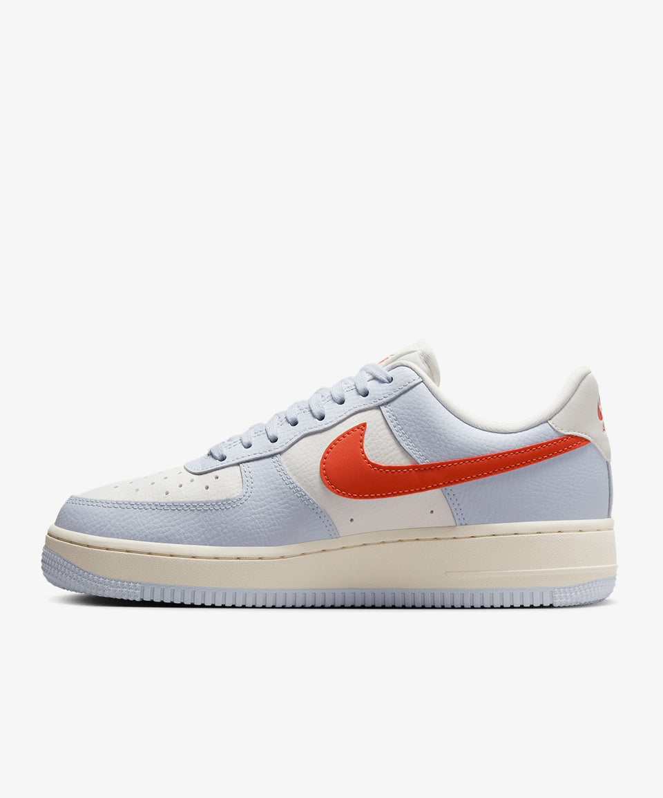 Nike Air Force 1 07 - Görsel 3