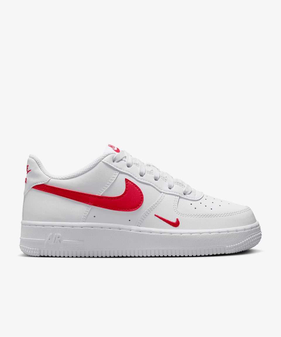 Nike Air Force 1 LV8 (Gs) - Görsel 2