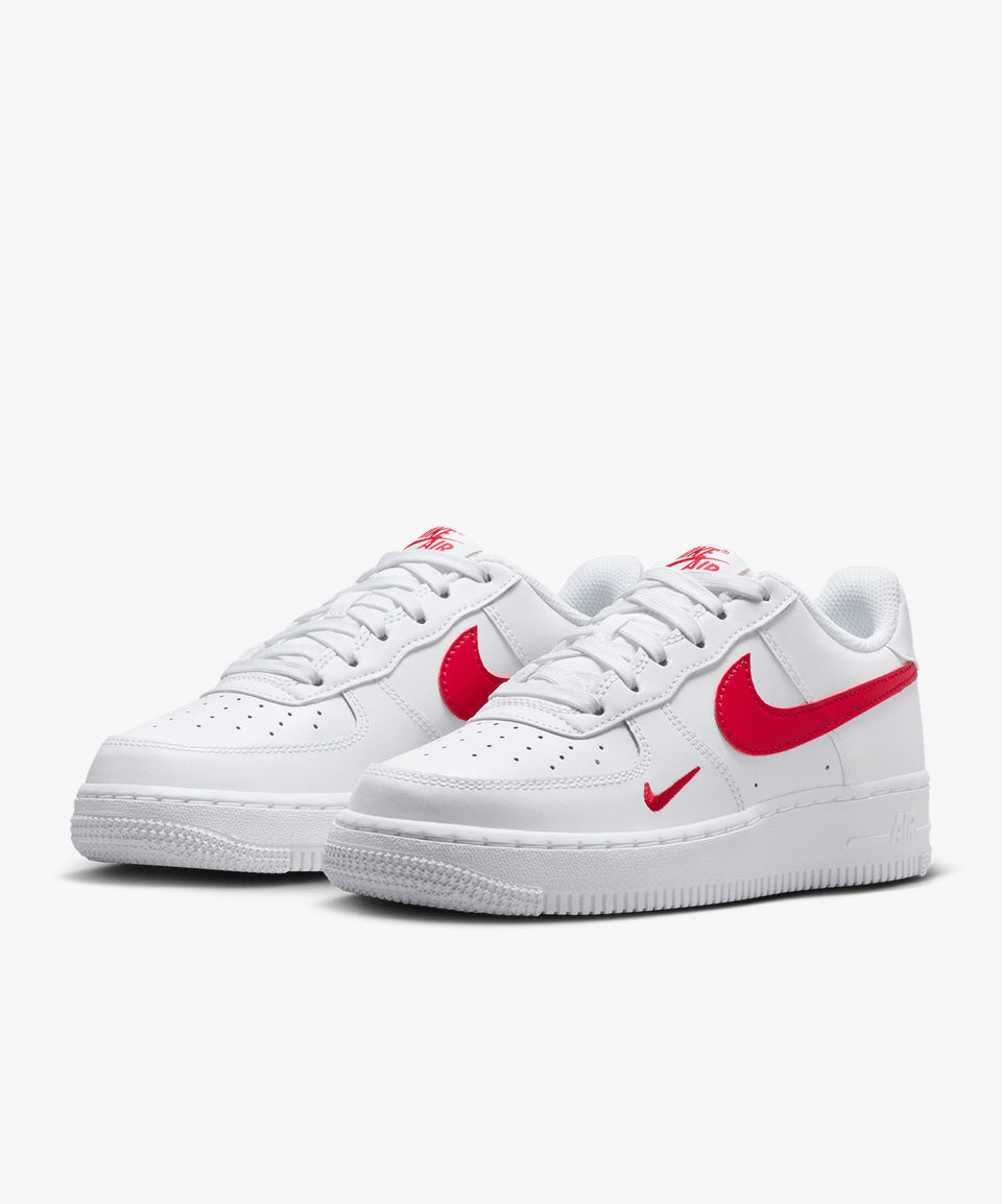 Nike Air Force 1 LV8 (Gs) - Görsel 4