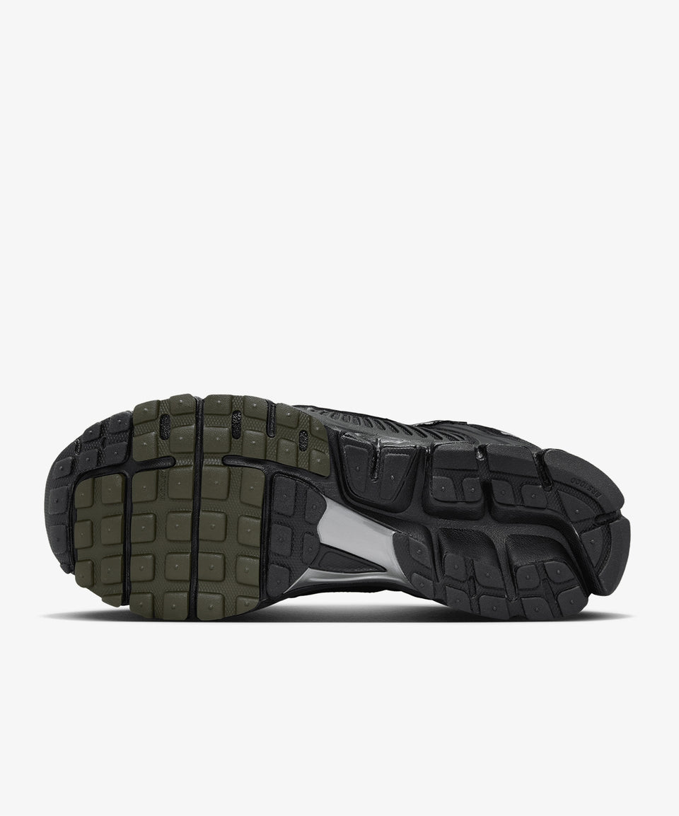 Nike Zoom Vomero 5 - Görsel 7