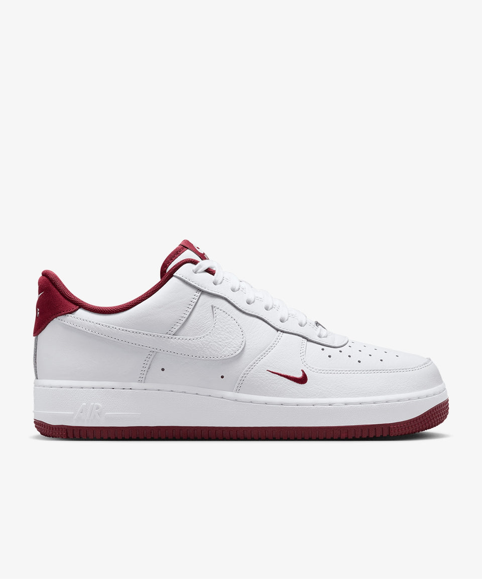Nike Air Force 1 '07 LV8 - Görsel 2