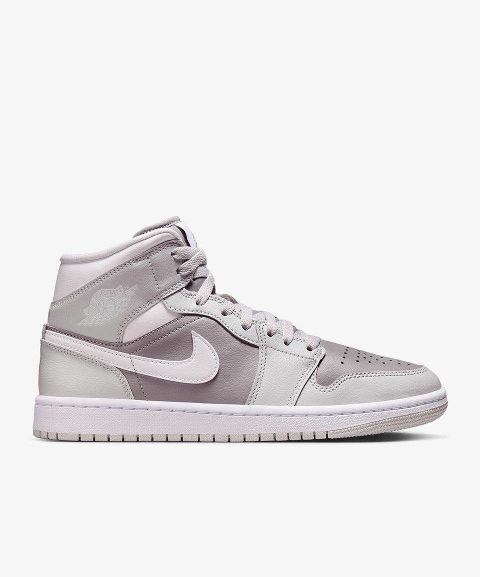 Jordan Air 1 Mid - Görsel 2