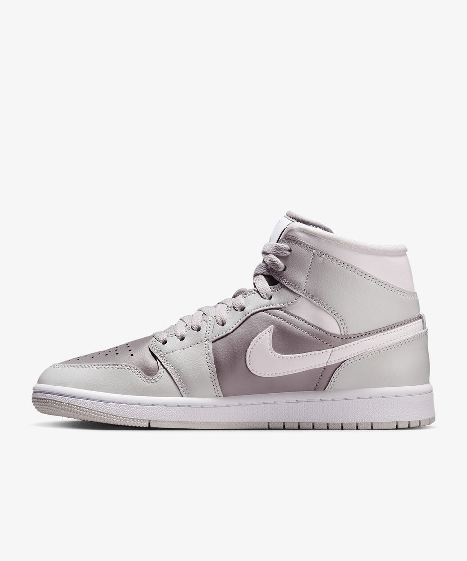 Jordan Air 1 Mid - Görsel 3