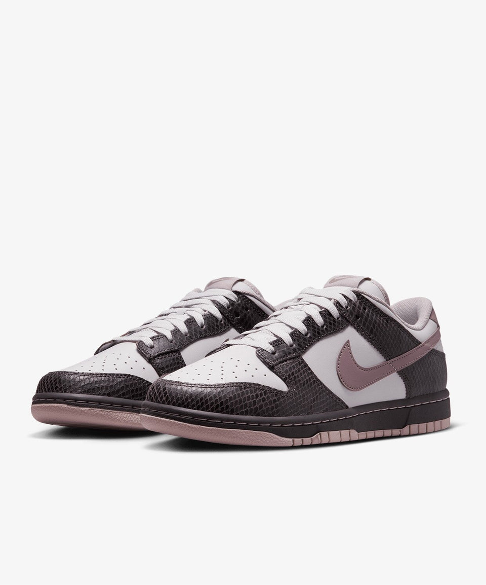 Nike Beyaz Nike Dunk Low SE