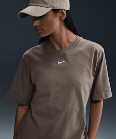 Nike Sportswear Essential T-Shirt