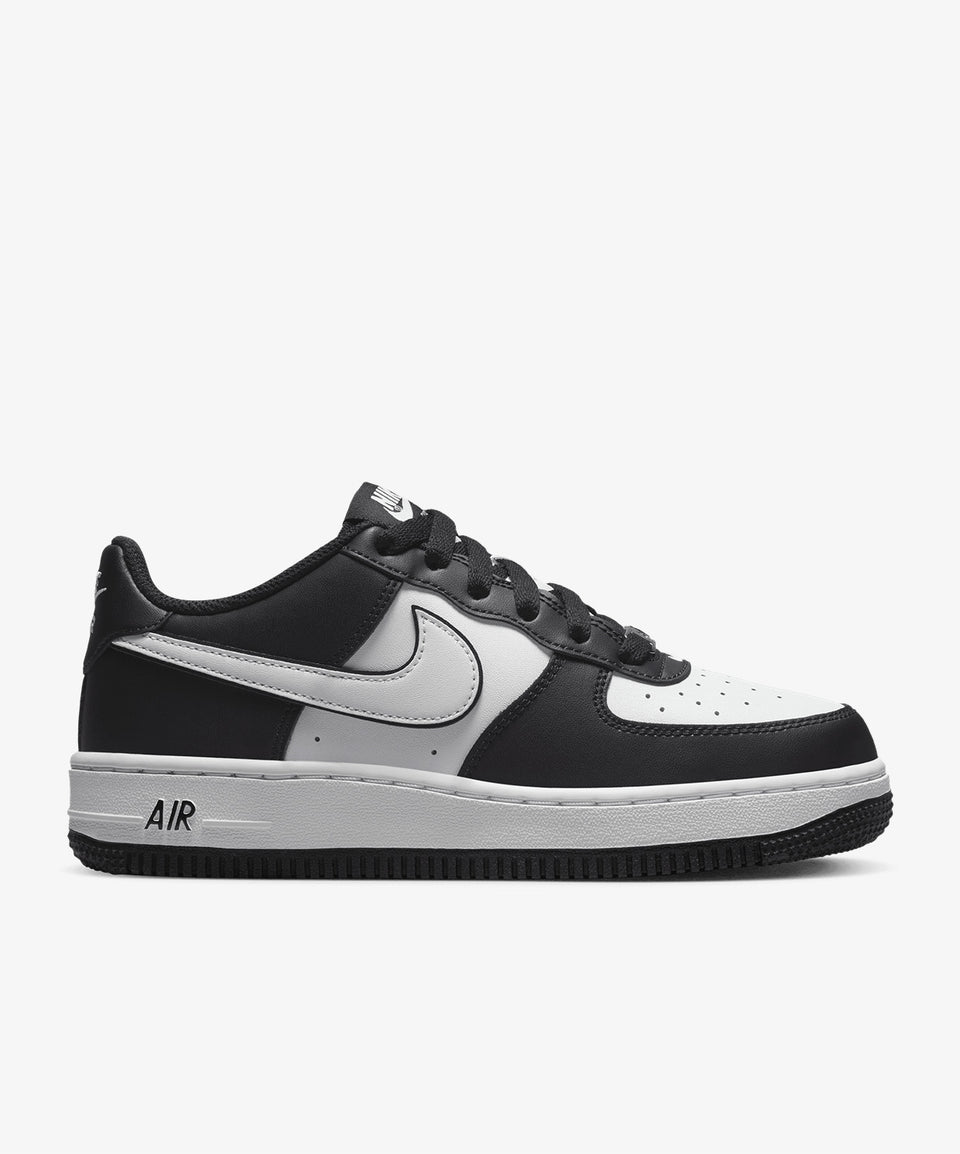 Nike Air Force 1 LV8 2 (Gs) - Görsel 2