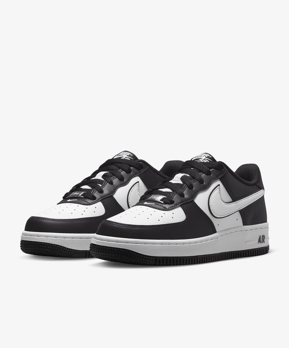 Nike Air Force 1 LV8 2 (Gs) - Görsel 4