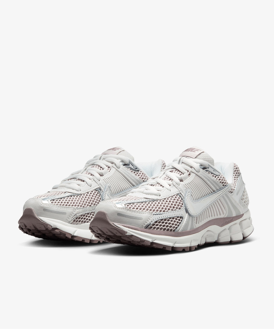 Nike Zoom Vomero 5 - Görsel 5