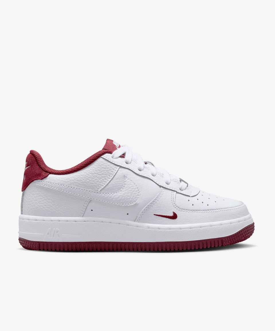 Nike Air Force 1 LV8 (Gs) - Görsel 2