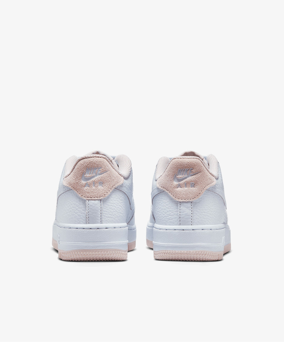 Nike Air Force 1 LV8 (Gs) - Görsel 6