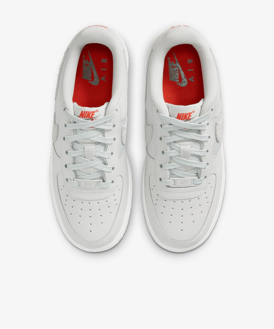 Nike Air Force 1 LV8 (Gs) - Görsel 5