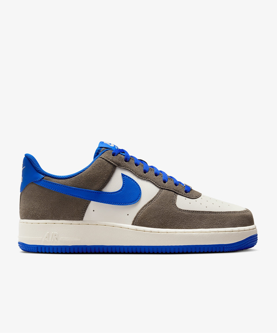 Nike Air Force 1 '07 LV8 - Görsel 2