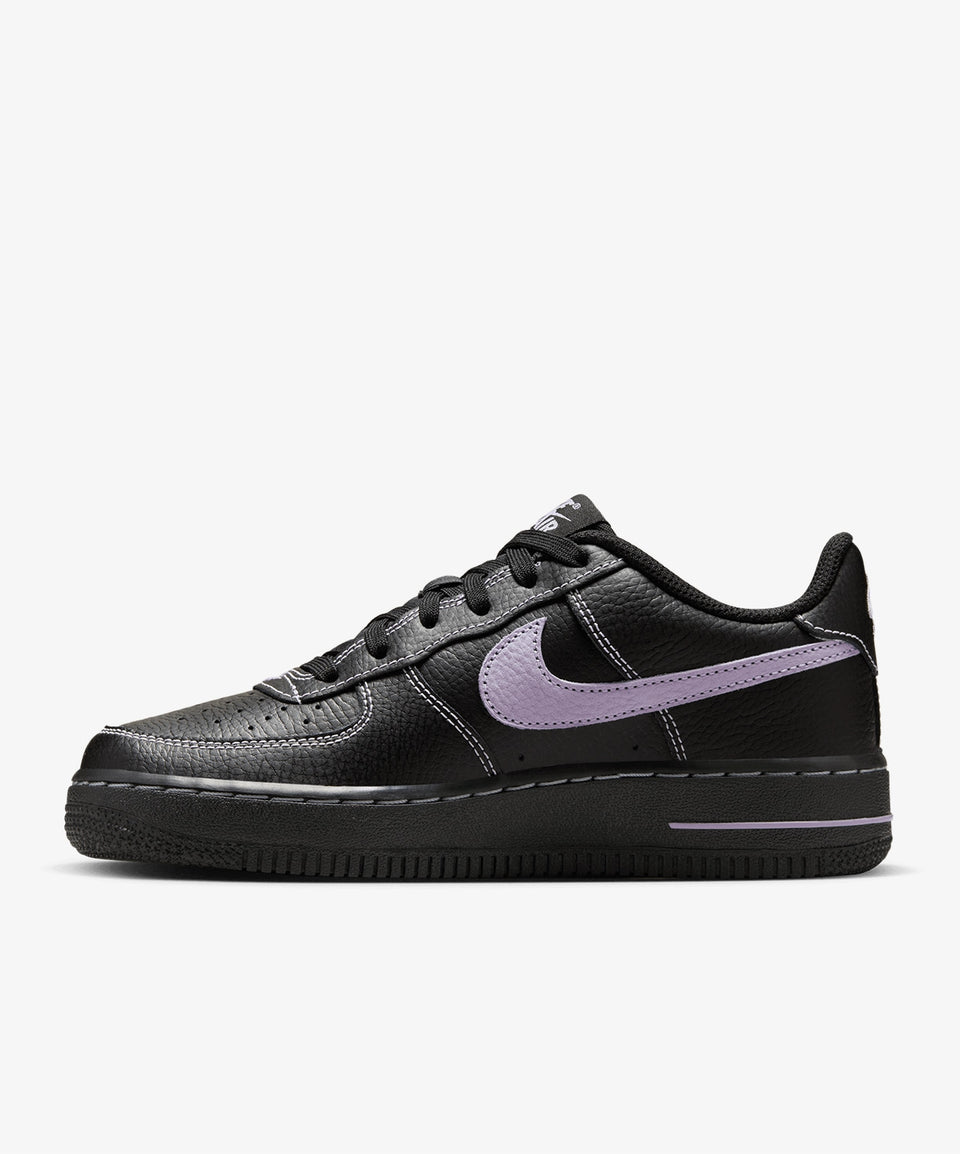 Nike Air Force 1 LV8 (Gs) - Görsel 3