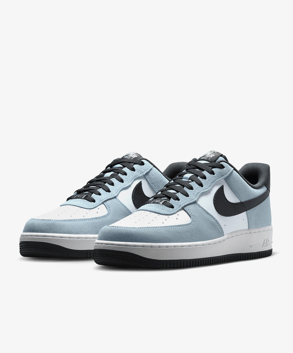 Nike Air Force 1 '07 LV8 - Görsel 4