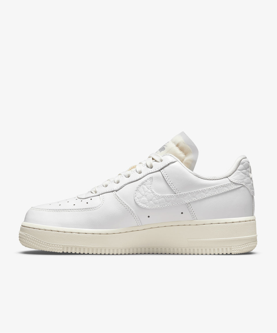 Nike Air Force 1 Low Premium - Görsel 3