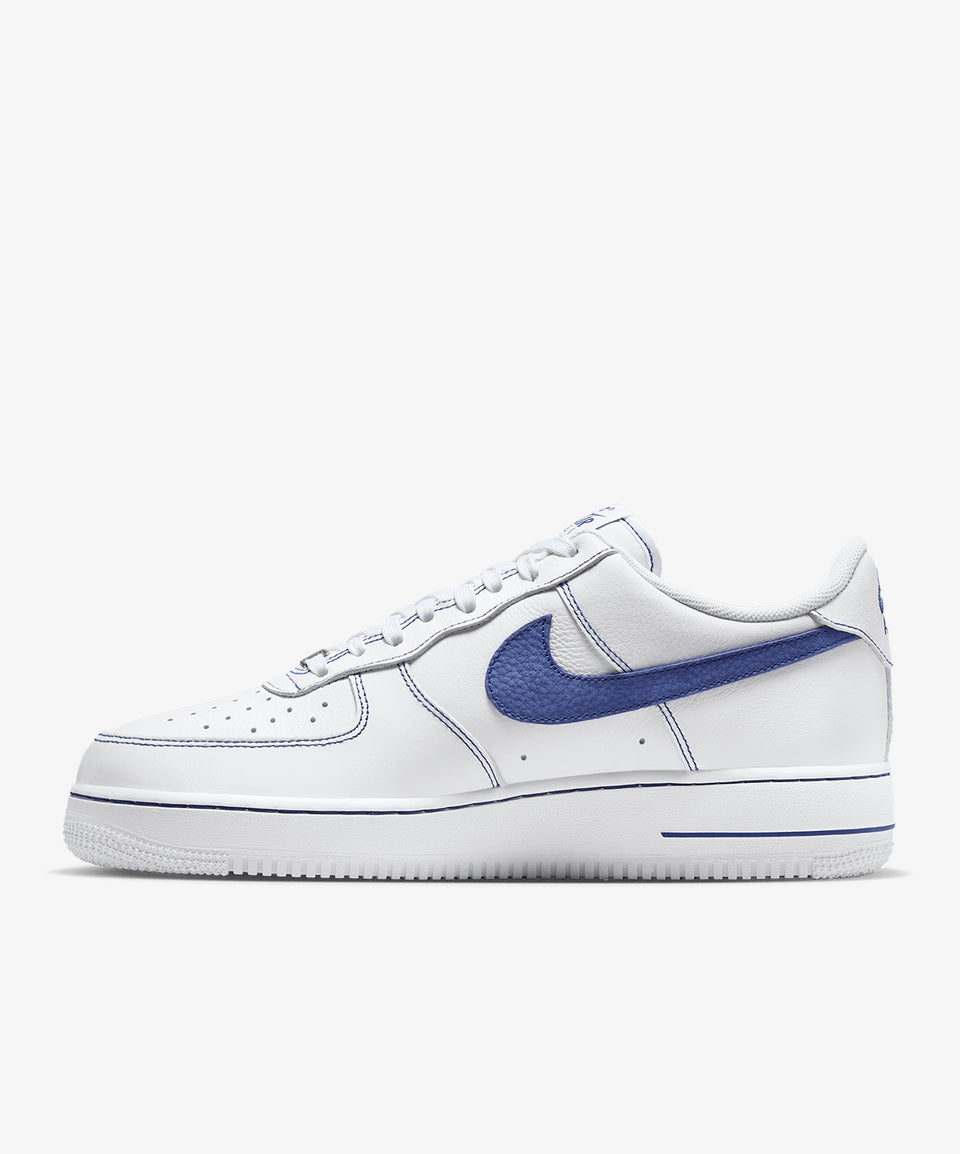 Nike Air Force 1 '07 LV8 - Görsel 3