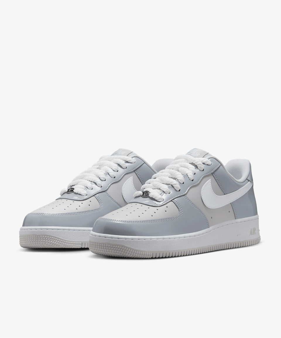 Nike Air Force 1 '07 LV8 - Görsel 4