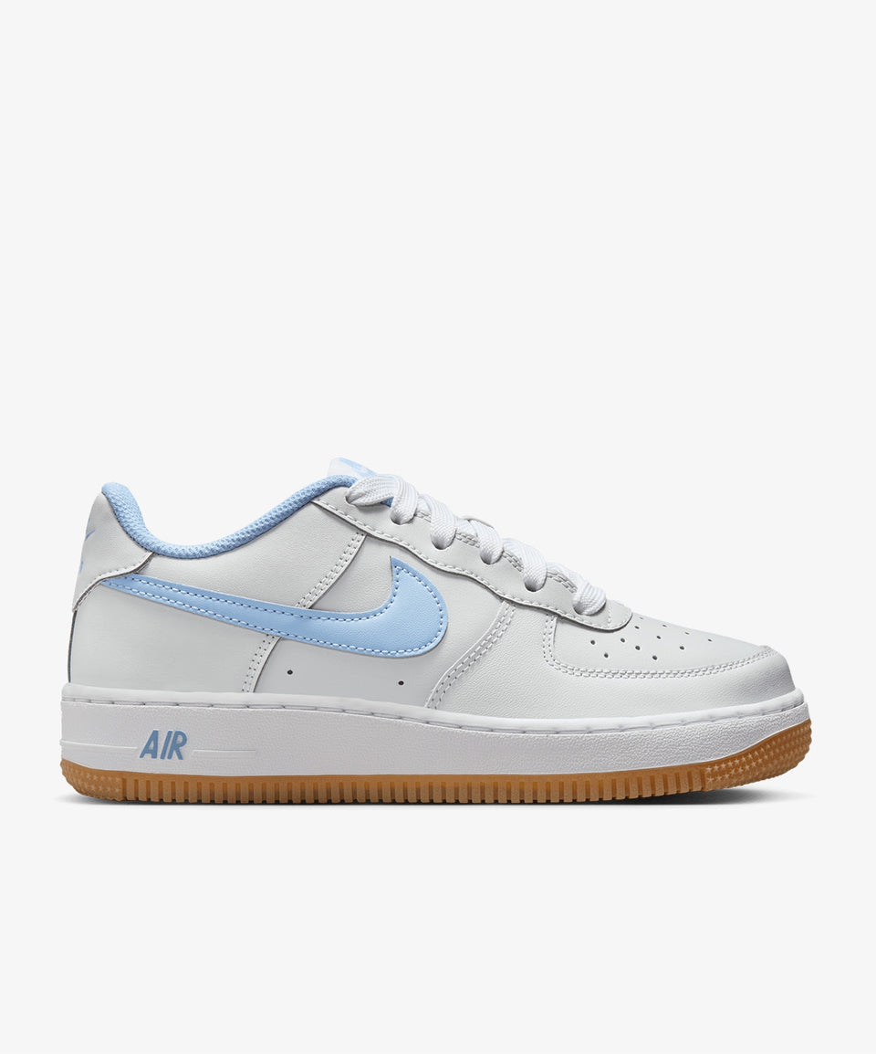 Nike Air Force 1 LV8 (Gs) - Görsel 2