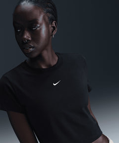Nike Sportswear Chill Knit Cropped T-Shirt