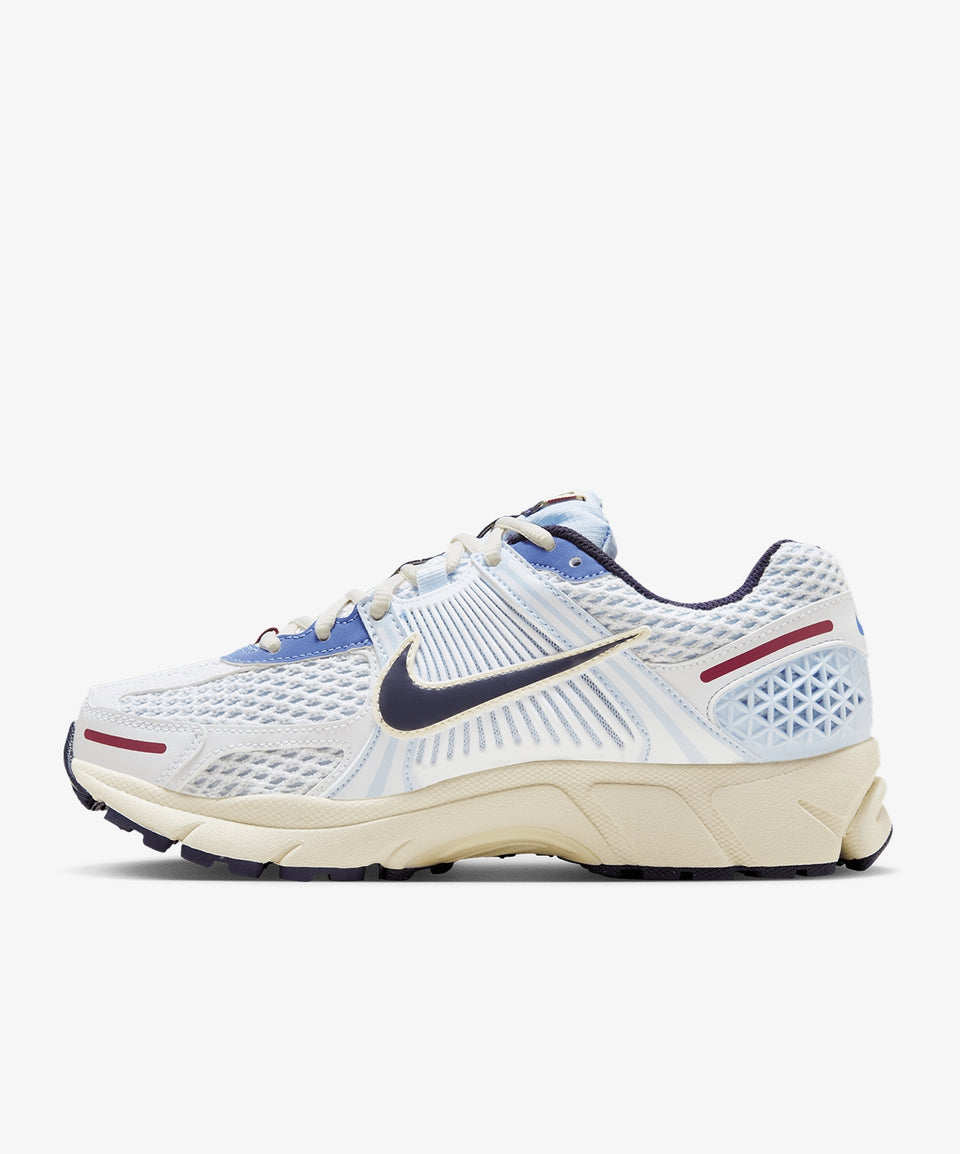 Nike Zoom Vomero 5 - Görsel 3