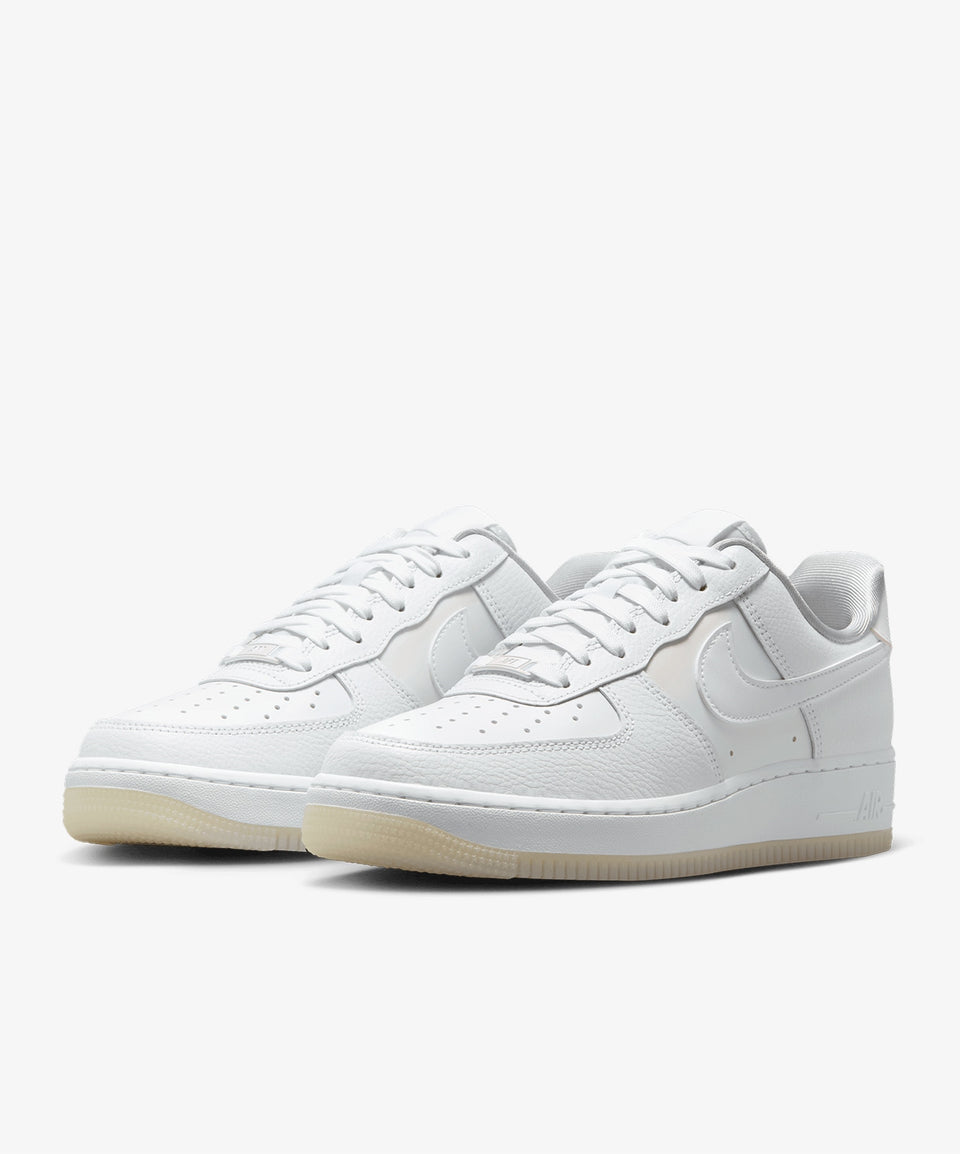 Nike Beyaz Nike Air Force 1