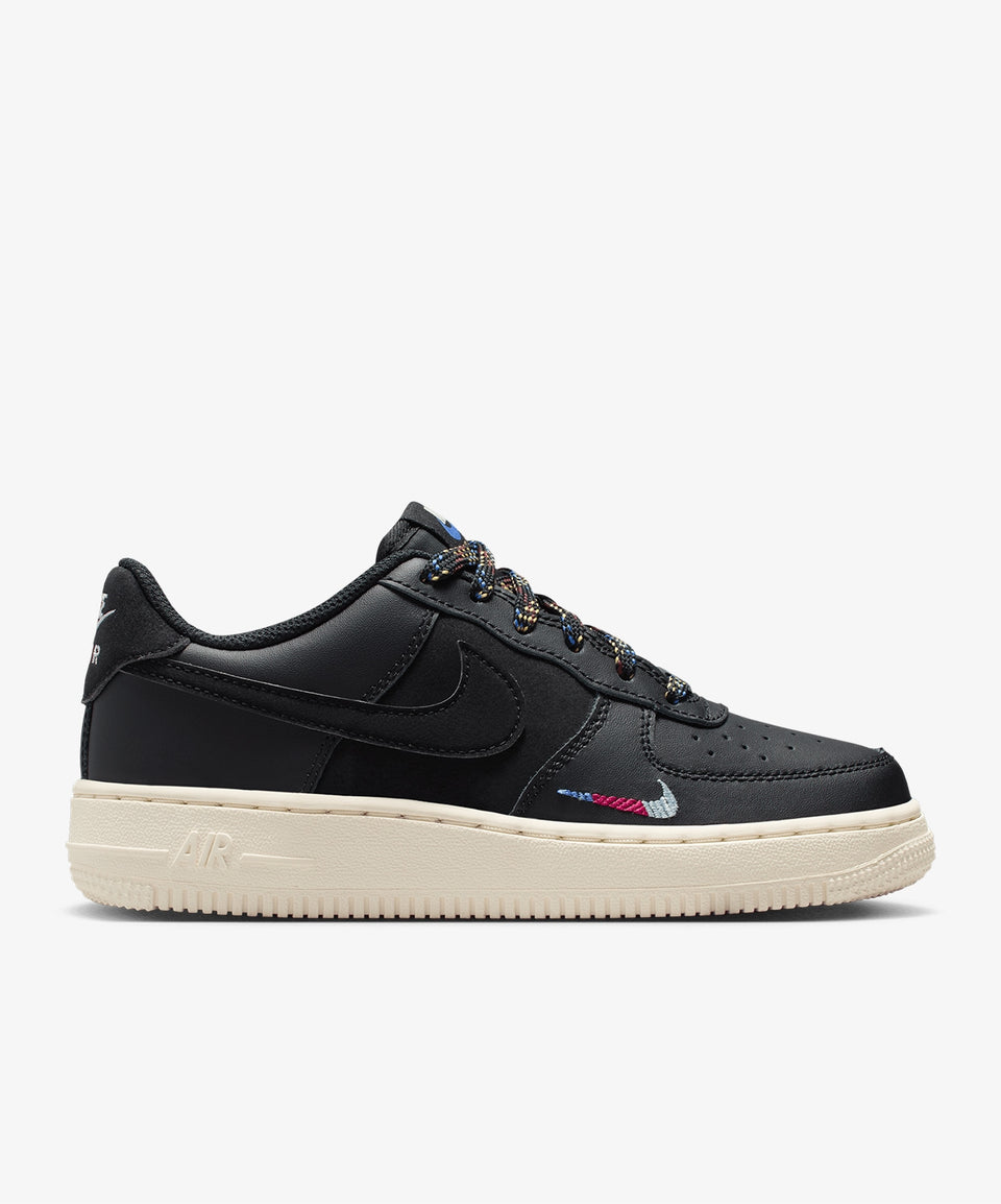 Nike Air Force 1 LV8 1 (Gs) - Görsel 2